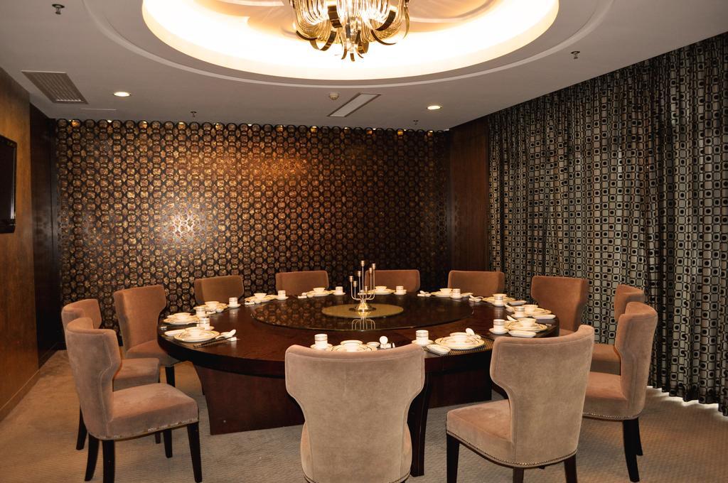 Foshan Juntao Business Hotel Екстериор снимка
