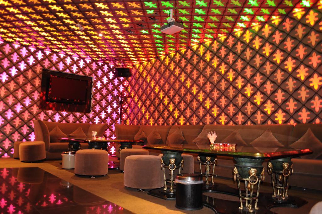 Foshan Juntao Business Hotel Екстериор снимка